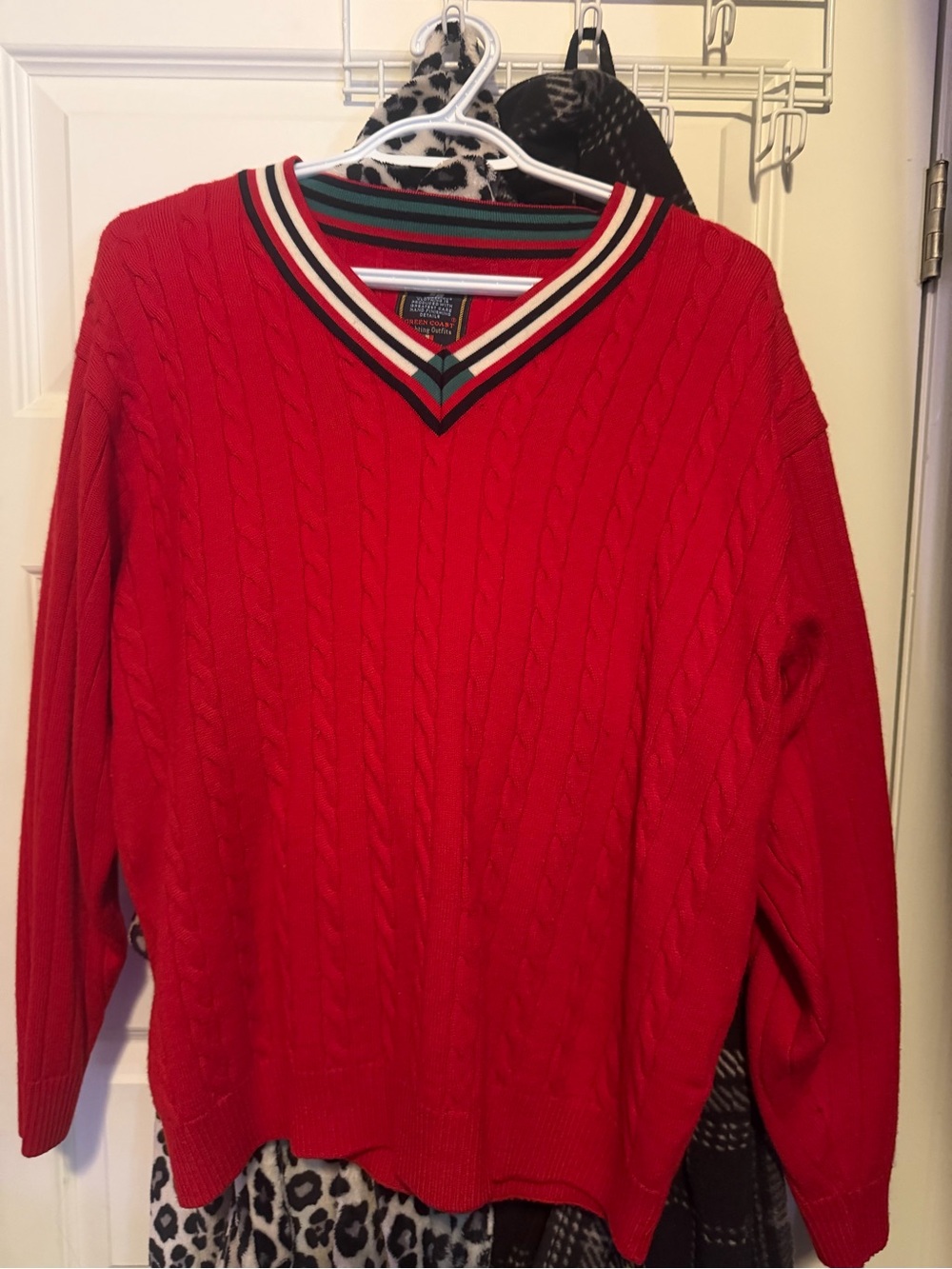 Men's Green Coast Yachting Red Cable-Knit V-Neck Polo Sweater